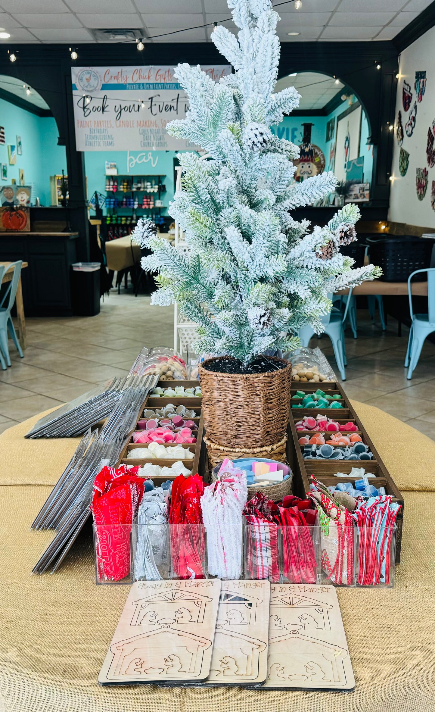 Kids birthday party - 2 hrs, 2 ornament projects per kid