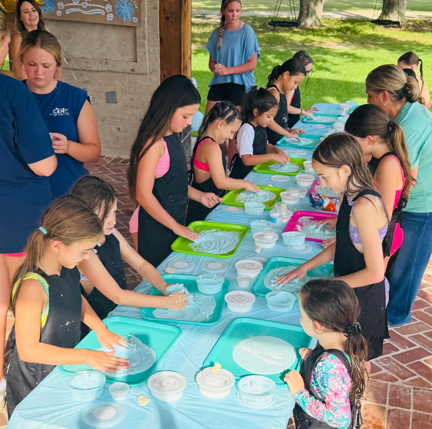 Kids birthday party - Slime Bar & Slime making on location