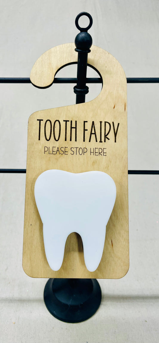 Tooth fairy door hanger