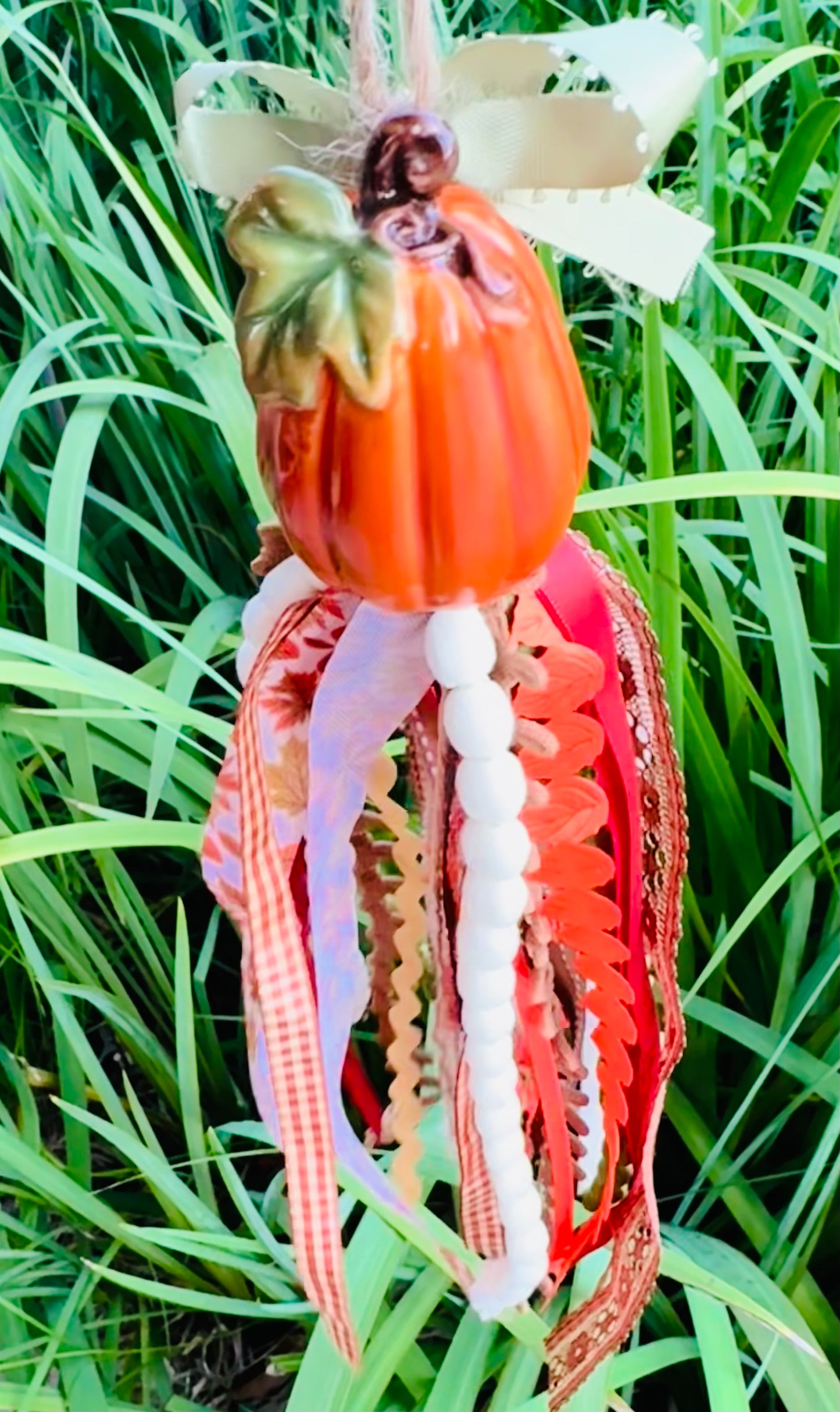 Halloween/Fall shaker tassel charm