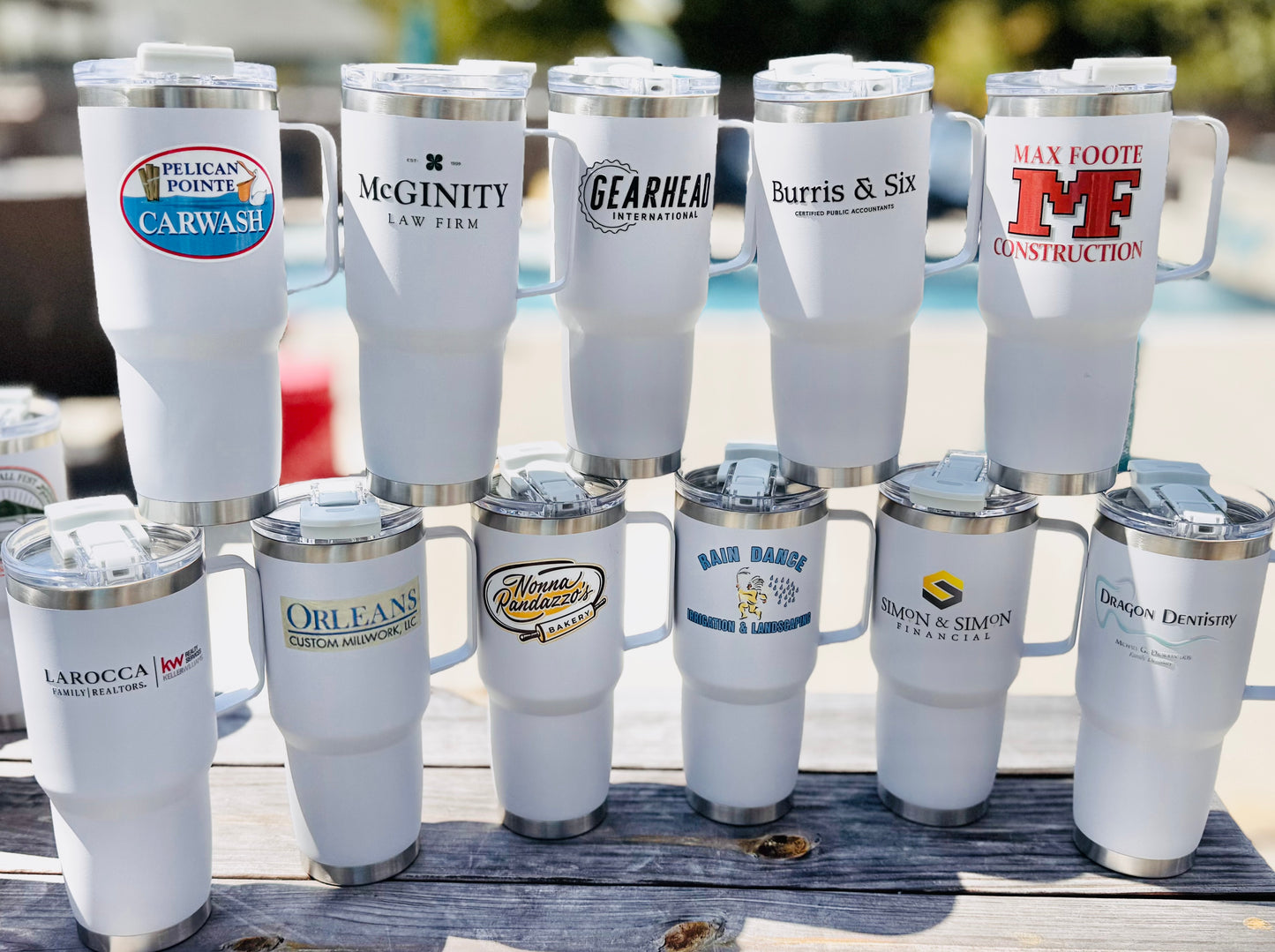 30oz Tumbler with Metal Handle, Insulated, Leak-Proof