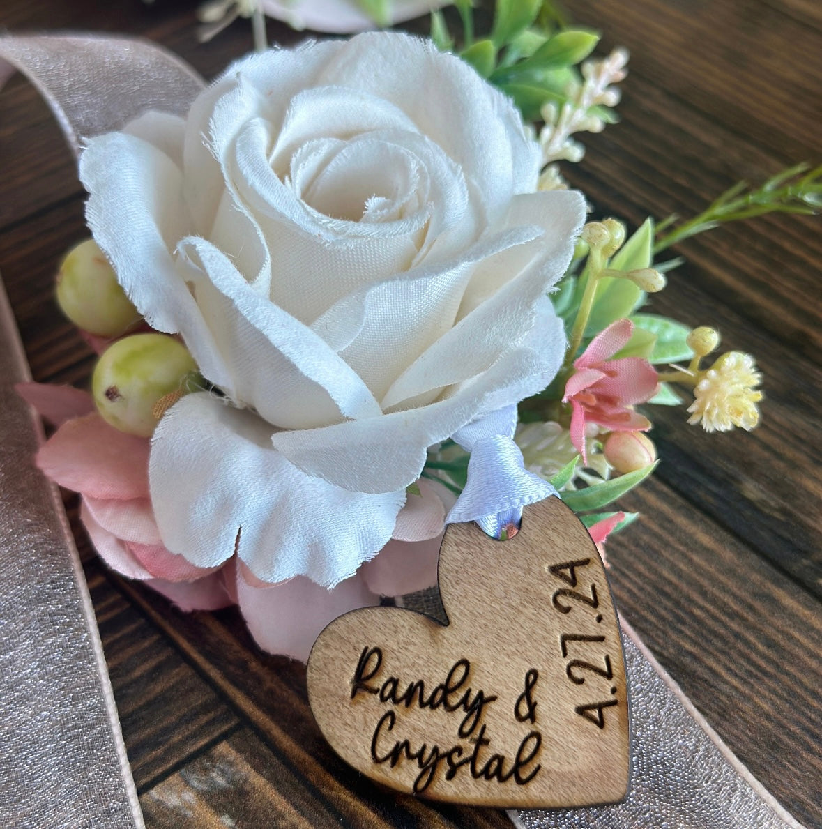 Corsage/bouquet charm