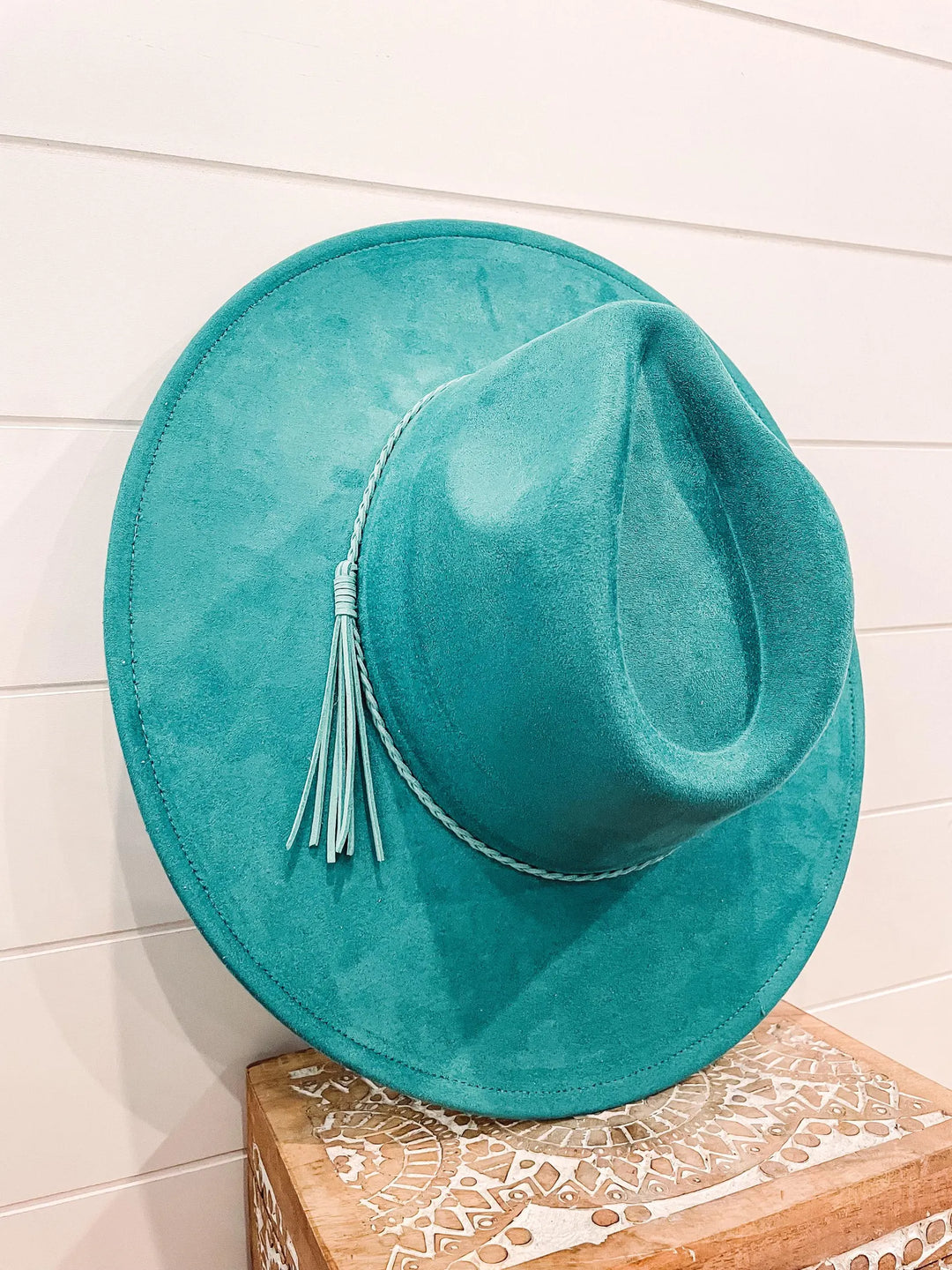 Wide Brim Vegan Suede Hat -lasered