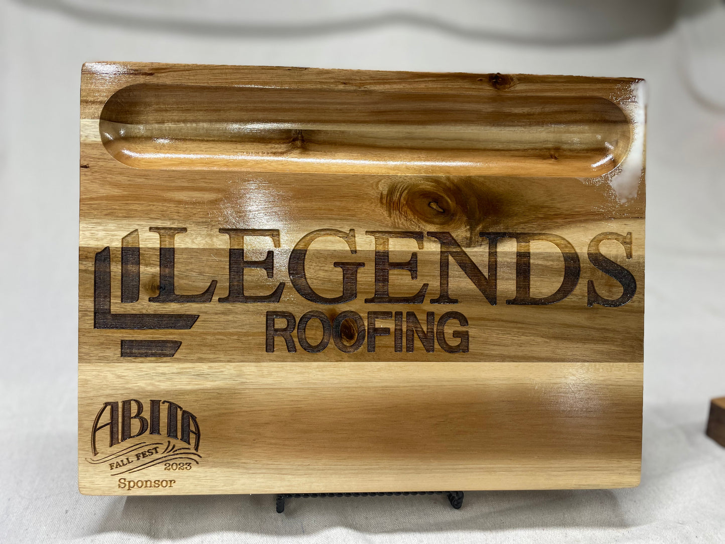 Custom engraved wood cutting/serving/display board with cracker/dip tray