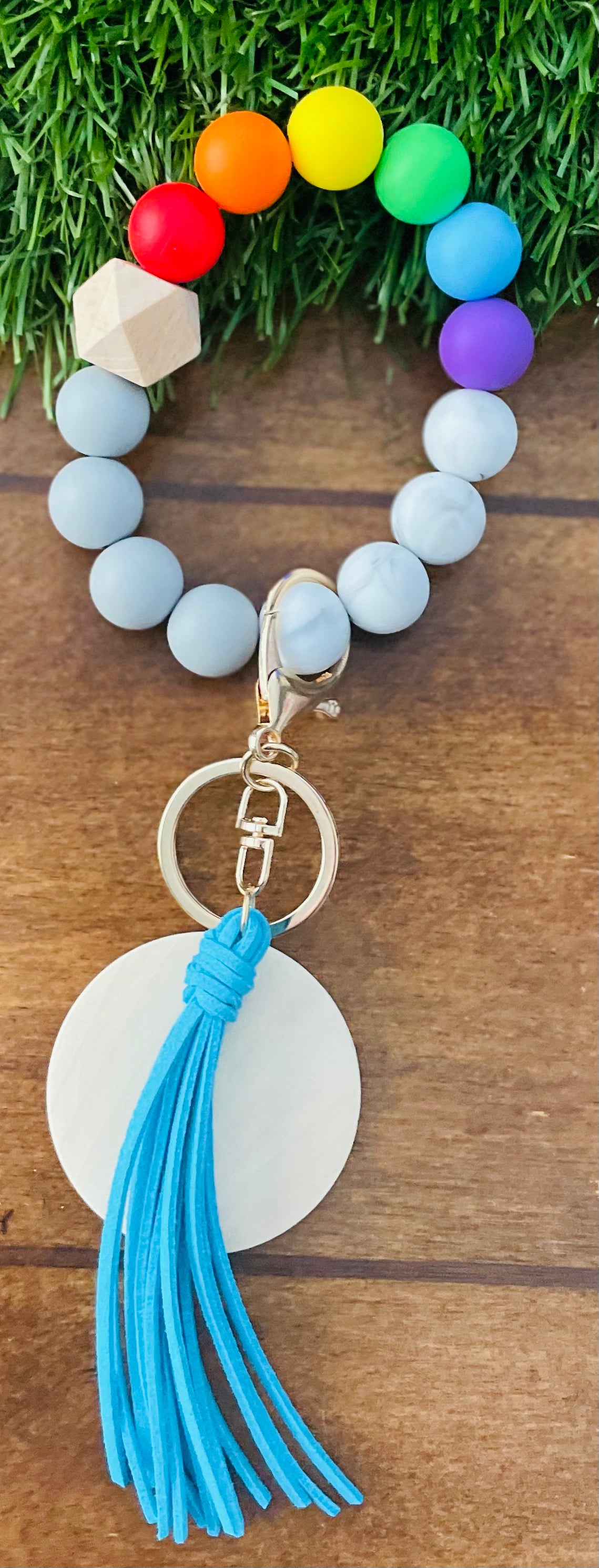 Silicone bead key ring wristlet with custom engraving & tassel