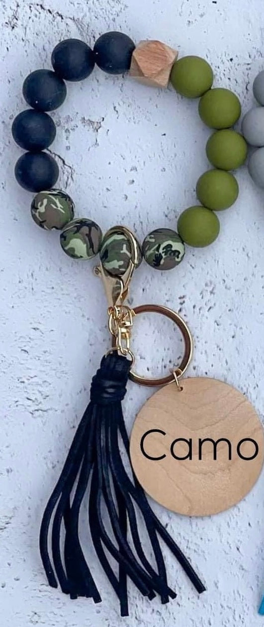 Silicone bead key ring wristlet with custom engraving & tassel