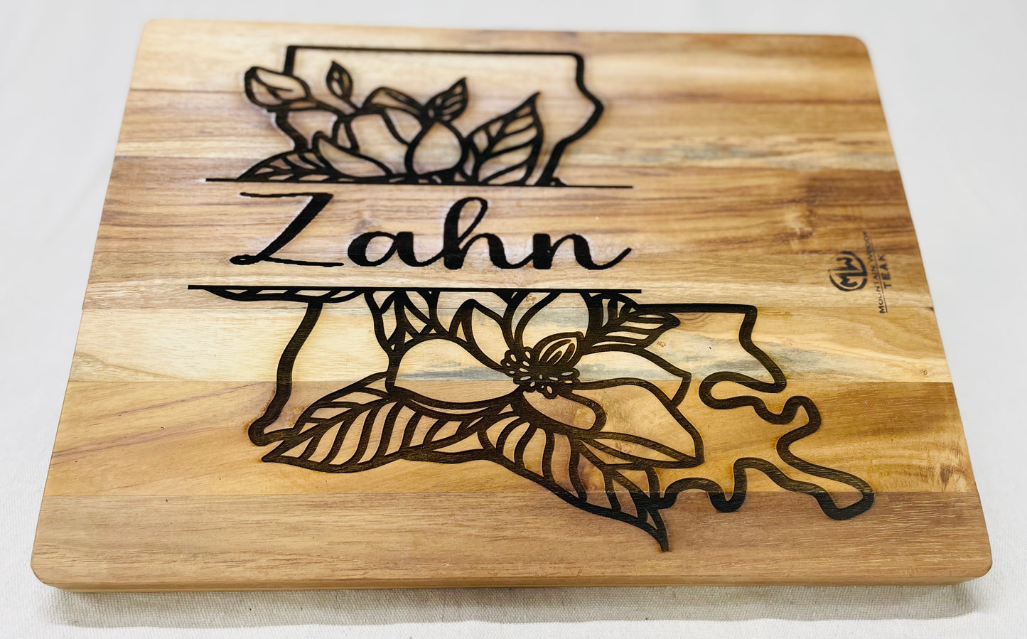 Custom engraved wood cutting/serving/display board large and X-Large