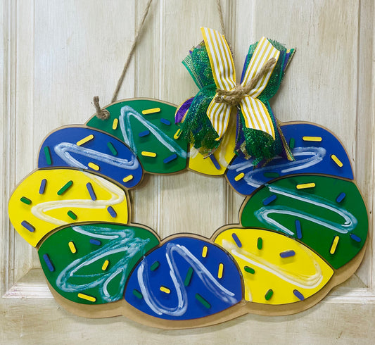 3D Mardi Gras kingcake doorhanger - no words