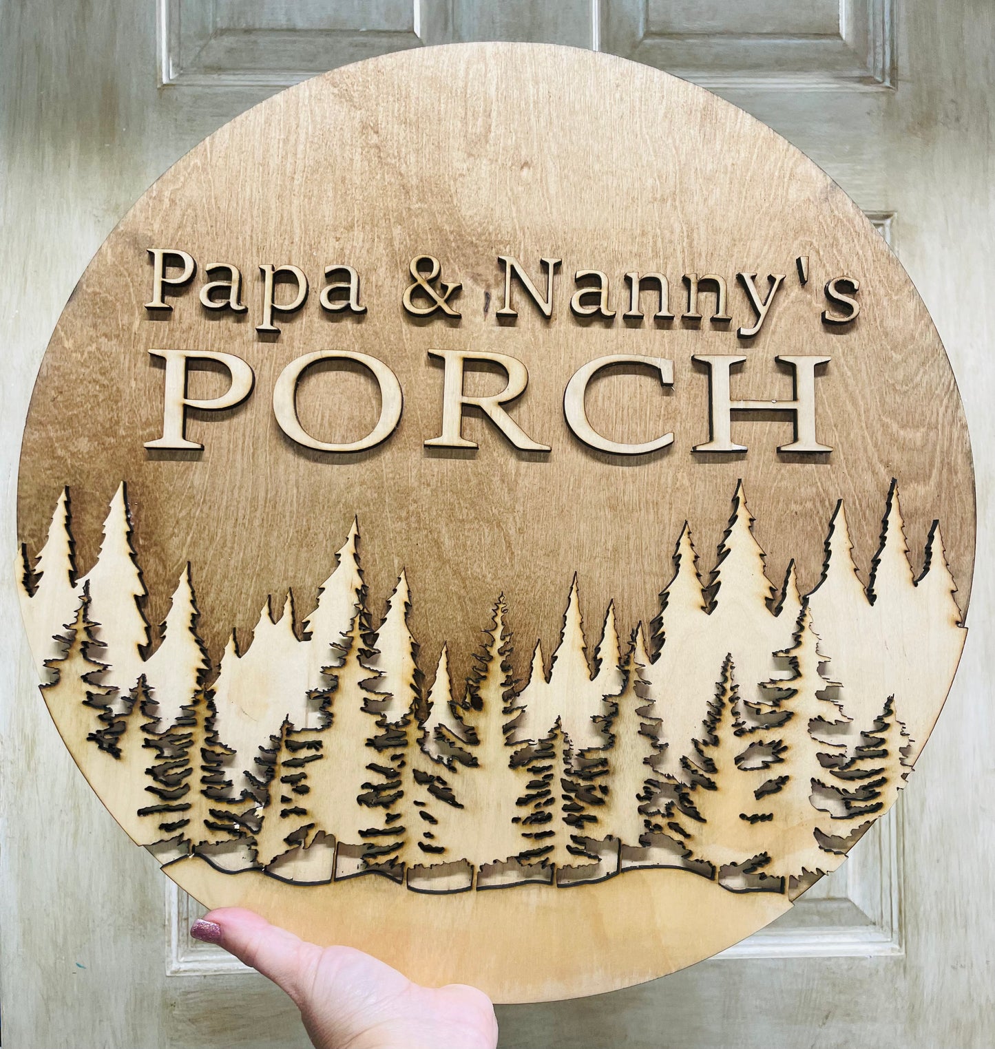 Natural & stain 3D Mountain round sign